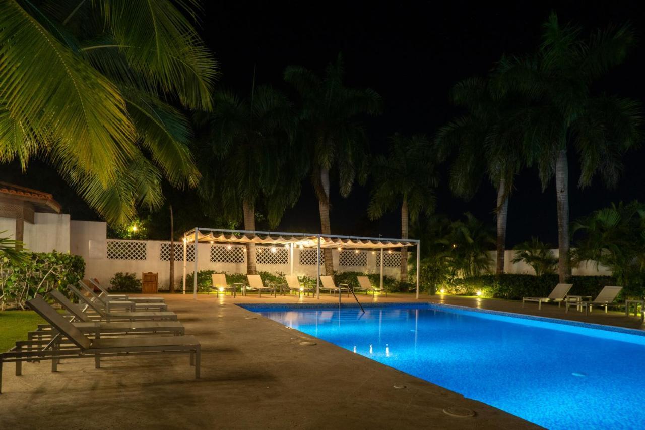 Hotel Casa Hemingway Juan Dolio Exterior photo