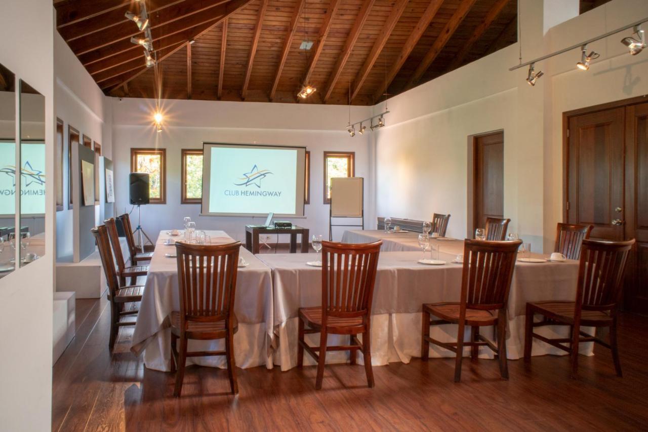 Hotel Casa Hemingway Juan Dolio Exterior photo
